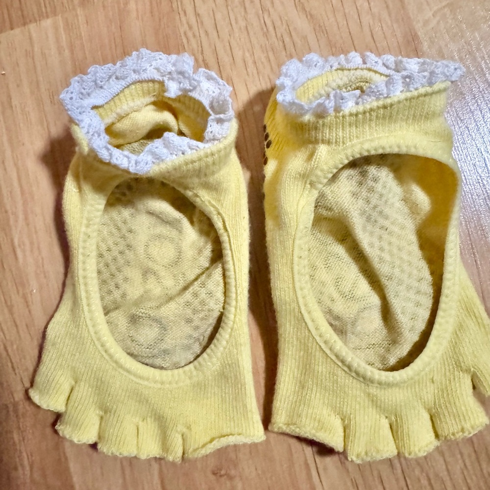Yellow ToeSox